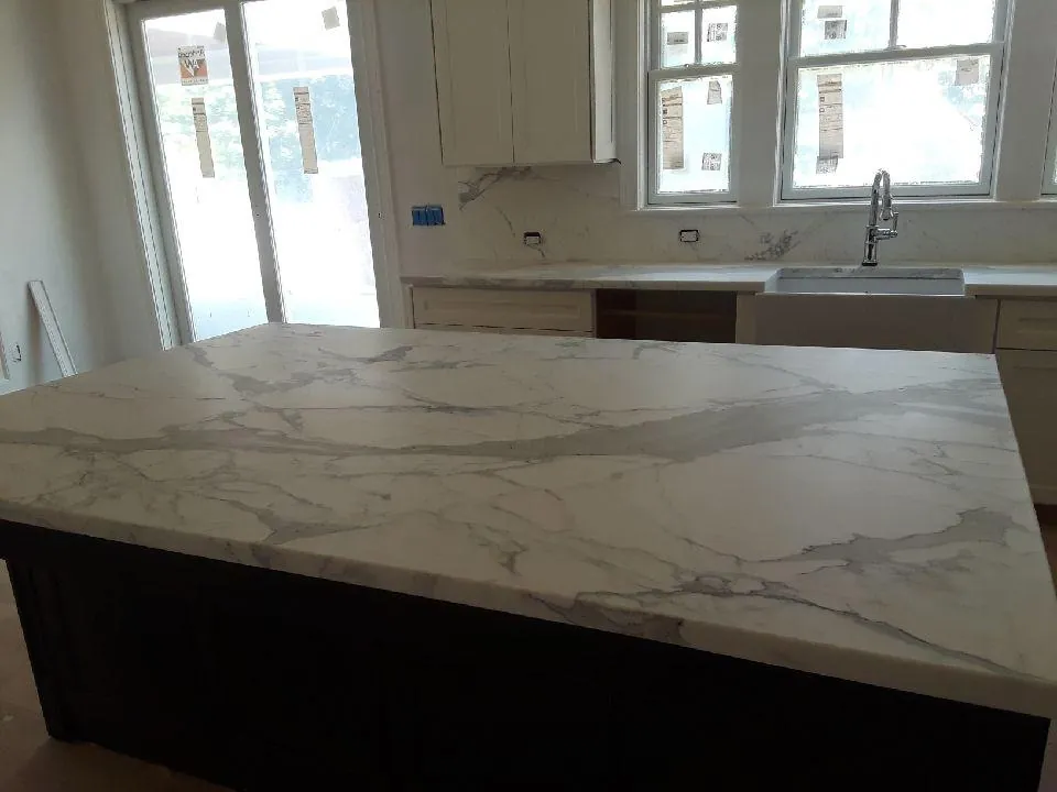 Calacatta Gold countertop detail